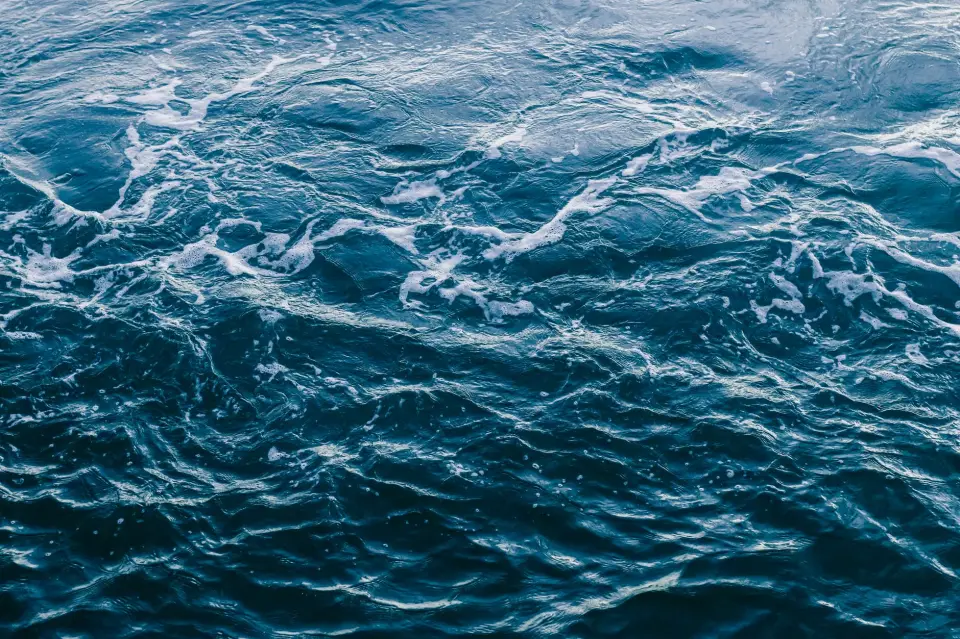 La ciencia detrás de la filtración por agua para purificar el aire