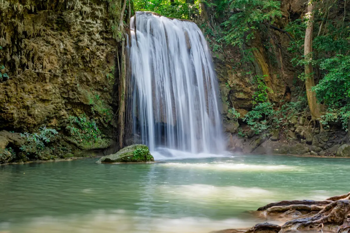 How water filtration transforms indoor air quality