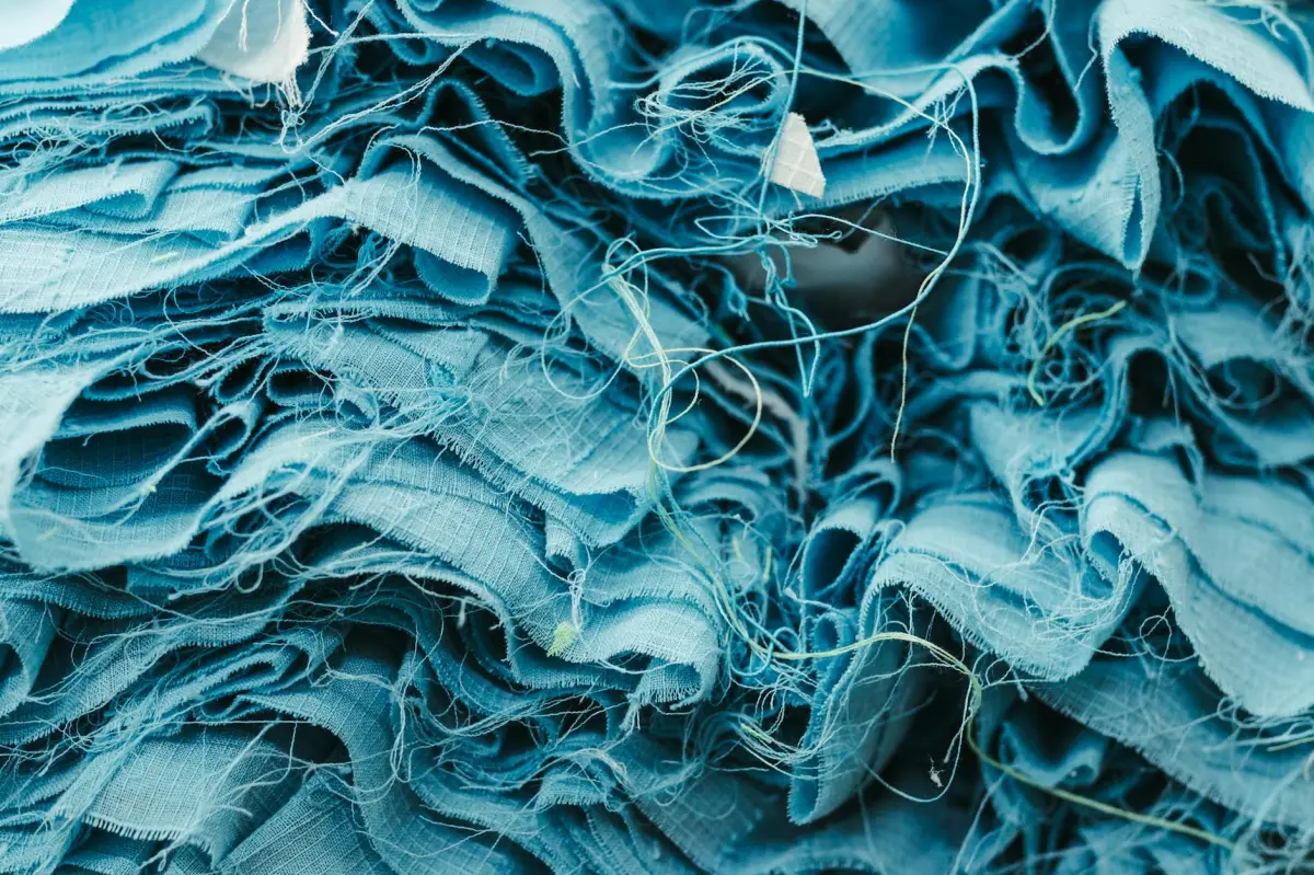 Pièges physiques : Textiles, aspirateurs et nettoyage intelligent
